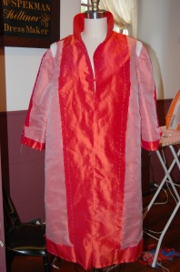 I underlined the entire coat with silk organza and added "cigarette" sleeve headings.